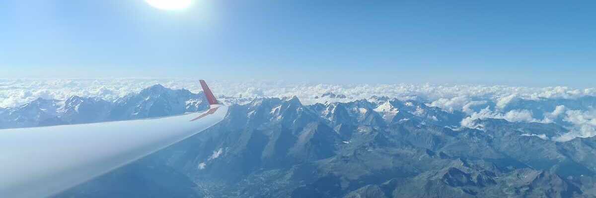 Verortung via Georeferenzierung der Kamera: Aufgenommen in der Nähe von 11010 Valsavarenche, Aostatal, Italien in 6000 Meter